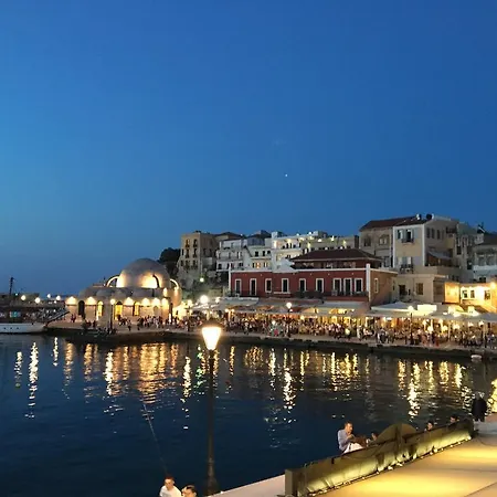 Elia Portou ハニア