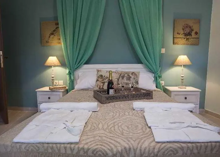 Elia Portou ハニア