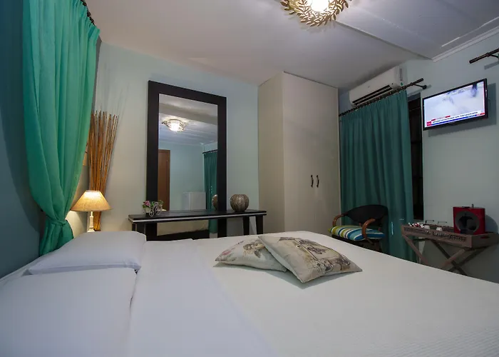 アパート Elia Portou