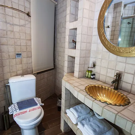 Daire Elia Portou Hanya